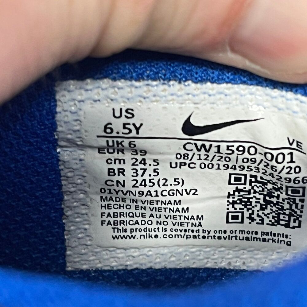 Nike Dunk Low Hyper Cobalt Blue Black Shoes Women’s 8 (6.5Y) CW1590-001 - Picture 8 of 8